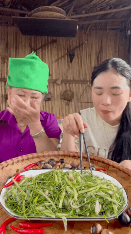 phac-cut-to-ngong-rau-bong-bong-9-17605891461111317571253.gif