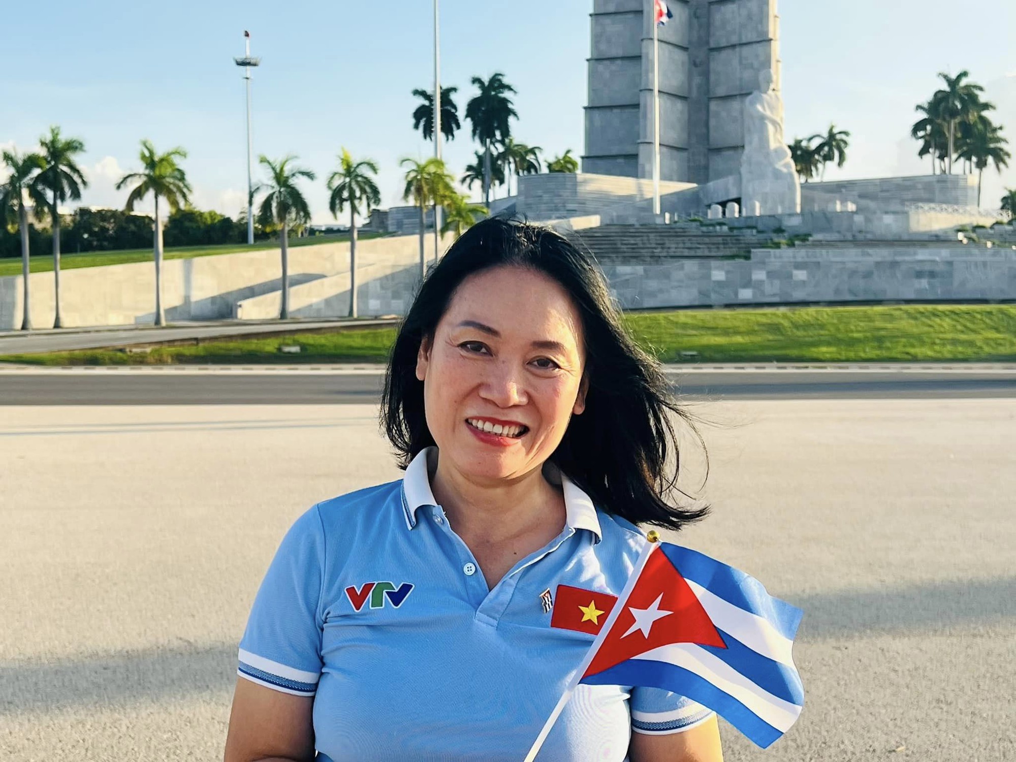 Nữ MC Olympia mùa đầu tiên không nghĩ chương trình lại thế này! - Ảnh 2. Nữ MC Olympia mùa đầu tiên không nghĩ chương trình lại thế này! - Ảnh 2.