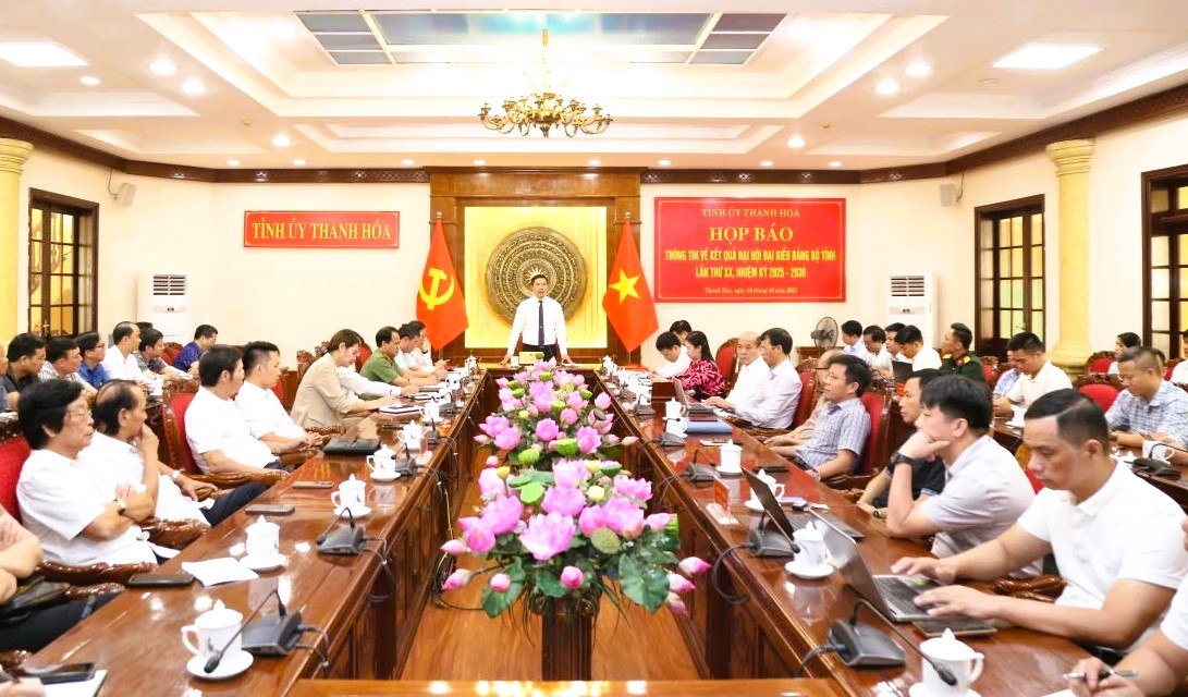 Thanh Hóa giải đáp băn khoăn của dư luận về nữ Tỉnh ủy viên trẻ nhất tỉnh - Ảnh 1. Thanh Hóa giải đáp băn khoăn của dư luận về nữ Tỉnh ủy viên trẻ nhất tỉnh - Ảnh 1.