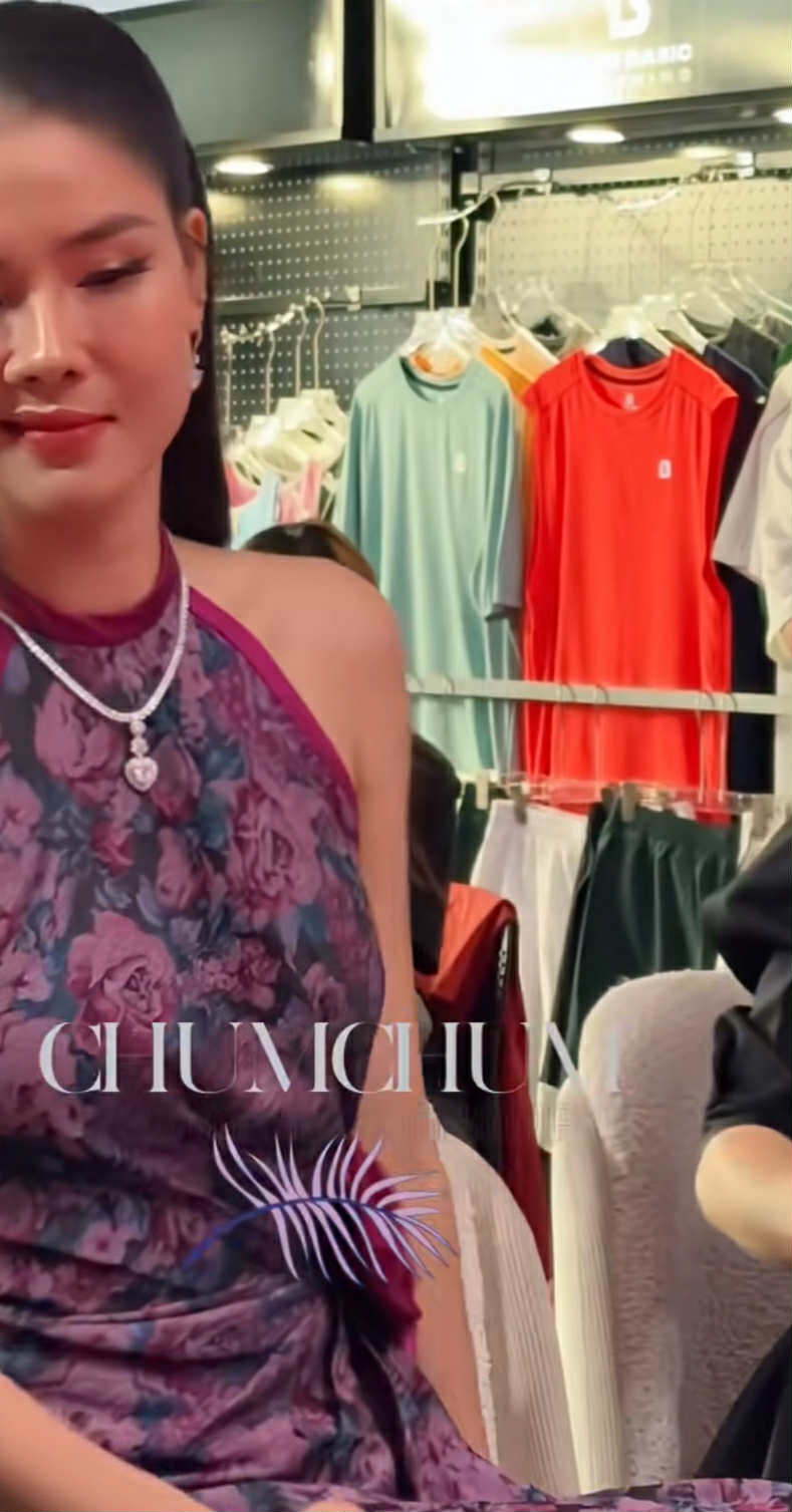 Phản ứng của Kỳ Hân khi bị nói thẳng mặt Phản ứng của Kỳ Hân khi bị nói thẳng mặt