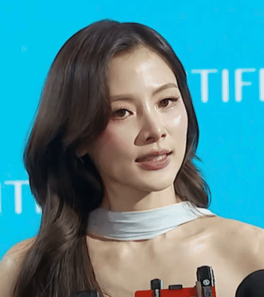 ezgif-3f2cf4775a5d28-1760675846313-17606758469271282892278.gif