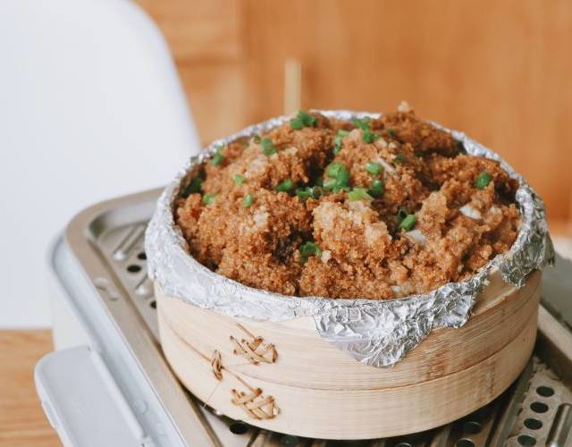 Đây là 5 món hấp nóng hổi mà thơm ngon, mềm mại và dễ tiêu hóa rất hợp trong bữa cơm mùa thu - Ảnh 1.