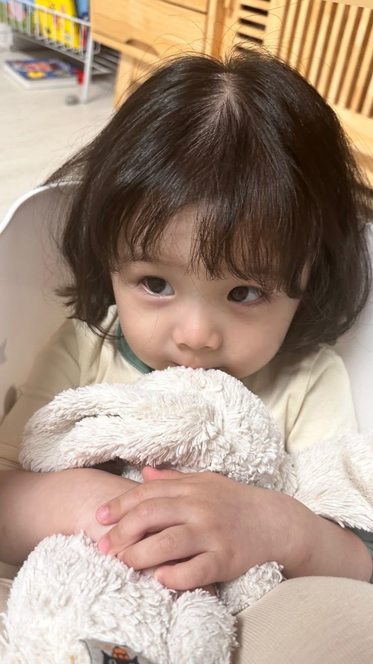 Đừng hoảng khi bé bị tiêu chảy: 5 bước chăm sóc tại nhà và 6 dấu hiệu cần đưa đi khám ngay lập tức- Ảnh 1. Đừng hoảng khi bé bị tiêu chảy: 5 bước chăm sóc tại nhà và 6 dấu hiệu cần đưa đi khám ngay lập tức- Ảnh 1.