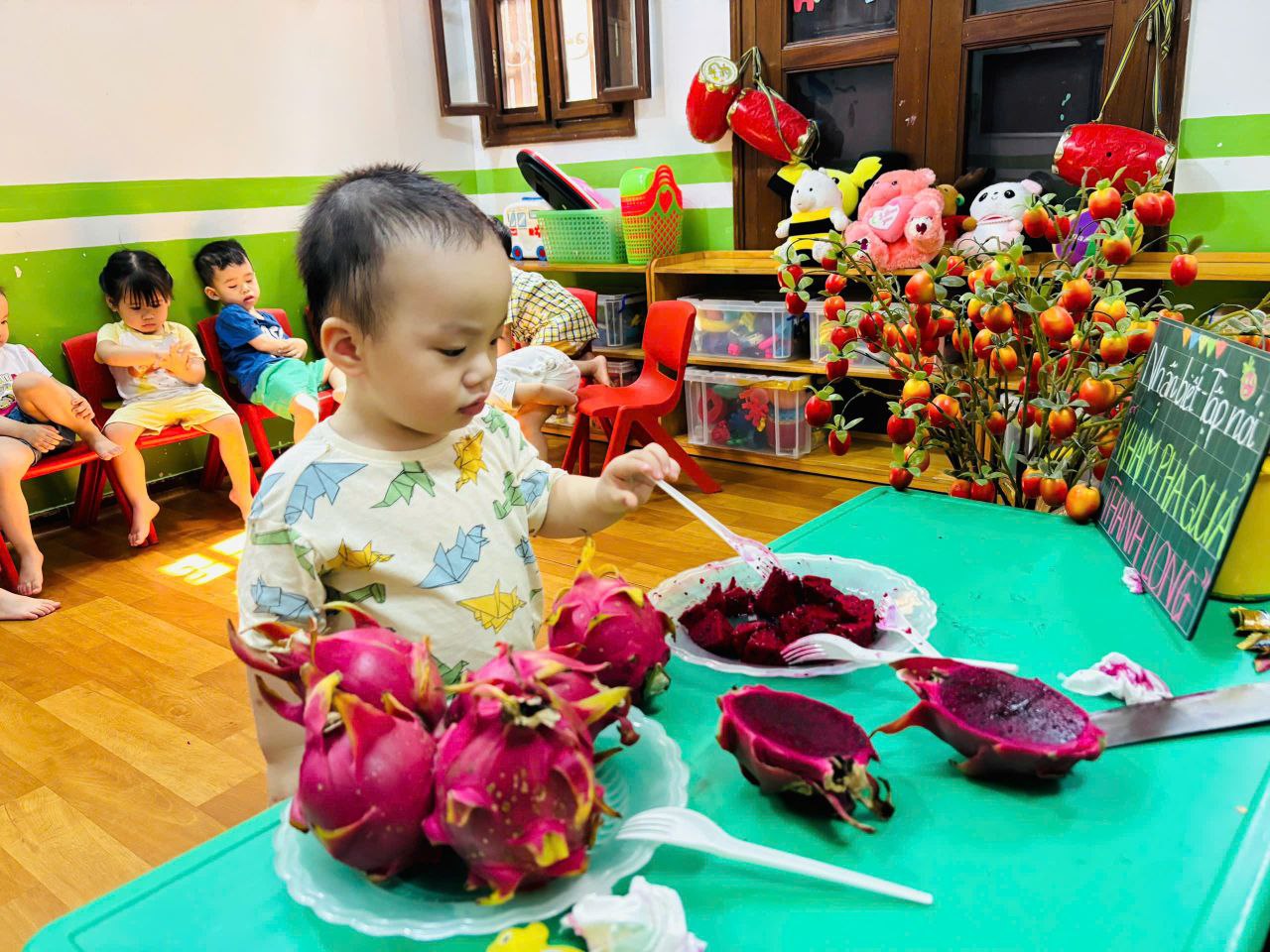 3 trò chơi nguy hiểm ở trường mầm non mà cha mẹ nhất định phải dạy con tránh xa- Ảnh 1. 3 trò chơi nguy hiểm ở trường mầm non mà cha mẹ nhất định phải dạy con tránh xa- Ảnh 1.