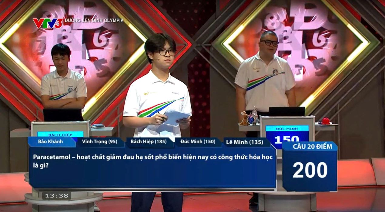 Trận thi Quý đặc biệt nhất Olympia: 5 thí sinh trường chuyên tranh tài, 4 đại diện Thủ đô và chuyên Ams lần thứ 6 lọt Chung kết! - Ảnh 2. Trận thi Quý đặc biệt nhất Olympia: 5 thí sinh trường chuyên tranh tài, 4 đại diện Thủ đô và chuyên Ams lần thứ 6 lọt Chung kết! - Ảnh 2.