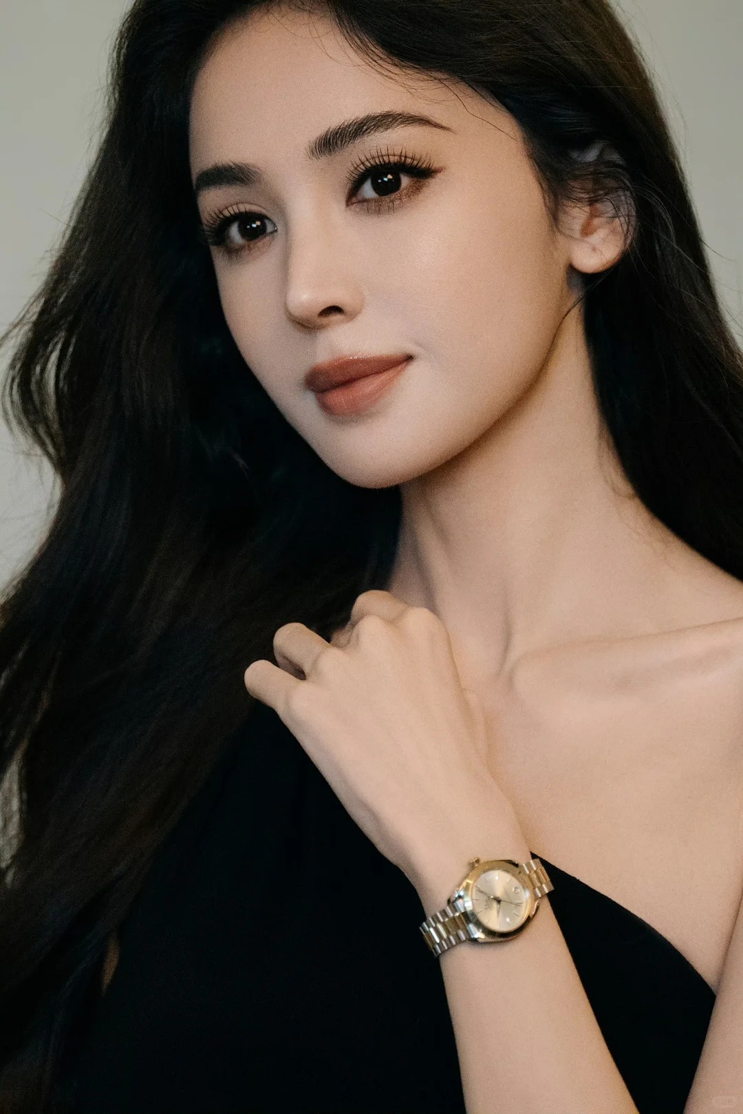 omega1beauty-1760864515141610417419-1760889731185-17608897313231957860279.jpg