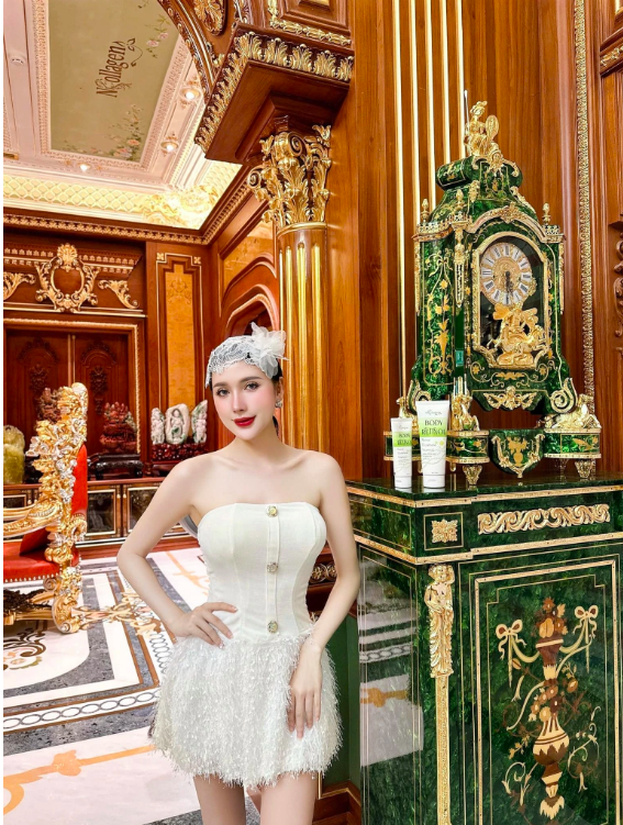 Doanh nghiệp liên quan sản phẩm Ngân Collagen quảng cáo đã đồng loạt giải thể trong vài tháng - Ảnh 1. Doanh nghiệp liên quan sản phẩm Ngân Collagen quảng cáo đã đồng loạt giải thể trong vài tháng - Ảnh 1.
