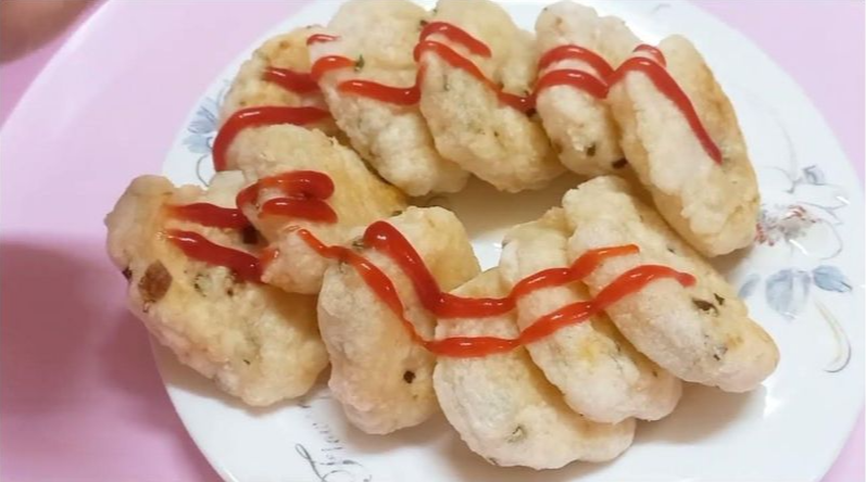 Món bánh &quot;lạ từ tên tới vị&quot; ở Bình Dương: Dân sành ăn nghe cũng phải tò mò - Ảnh 4.