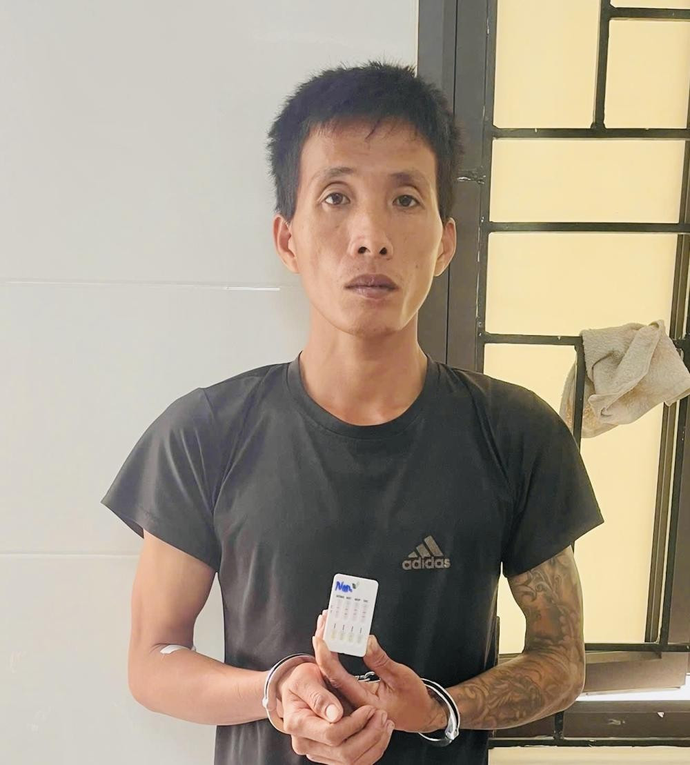Bé gái bị cha dượng dùng búa bạo hành: Lời kể nghẹn ngào của nạn nhân - Ảnh 3. Bé gái bị cha dượng dùng búa bạo hành: Lời kể nghẹn ngào của nạn nhân - Ảnh 3.