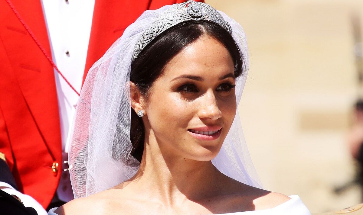 Meghan Markle từng mặc gần 90 tỷ đồng trên người- Ảnh 1. Meghan Markle từng mặc gần 90 tỷ đồng trên người- Ảnh 1.