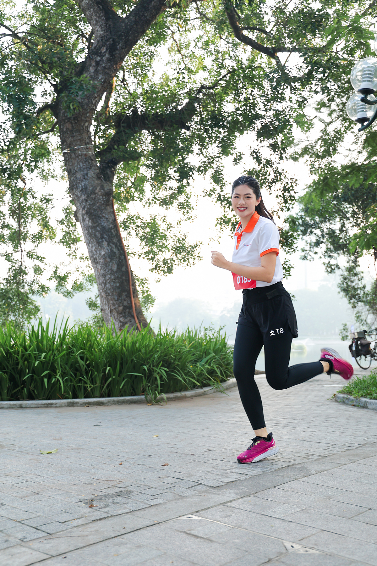 Hoa kh&ocirc;i Vũ Hương Giang vượt qua trầm cảm sau sinh nhờ th&oacute;i quen chạy bộ - Ảnh 4.