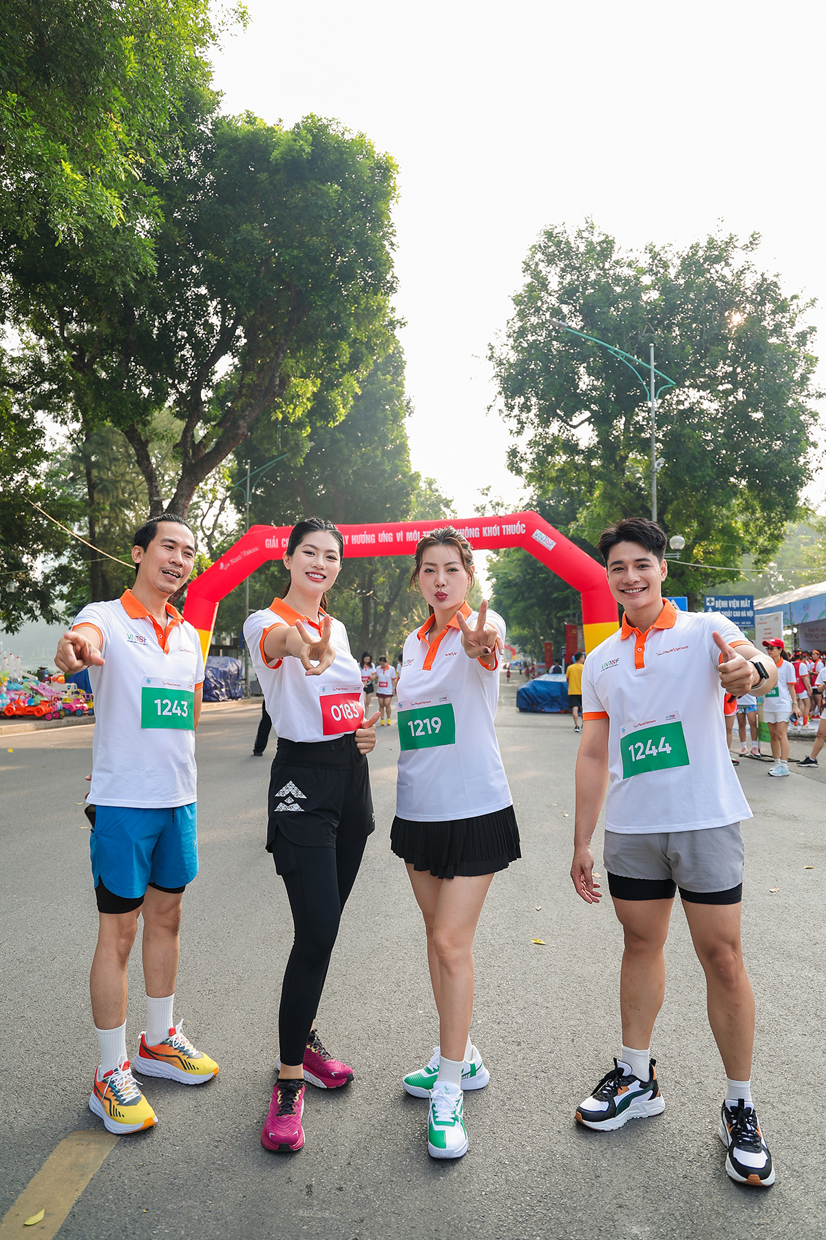 Hoa kh&ocirc;i Vũ Hương Giang vượt qua trầm cảm sau sinh nhờ th&oacute;i quen chạy bộ - Ảnh 1.