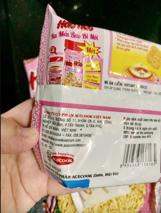 Bóc thử mì Hảo Hảo mua ở miền Nam và miền Bắc: Phát hiện sự khác nhau bất ngờ, liệu có đúng như Bóc thử mì Hảo Hảo mua ở miền Nam và miền Bắc: Phát hiện sự khác nhau bất ngờ, liệu có đúng như