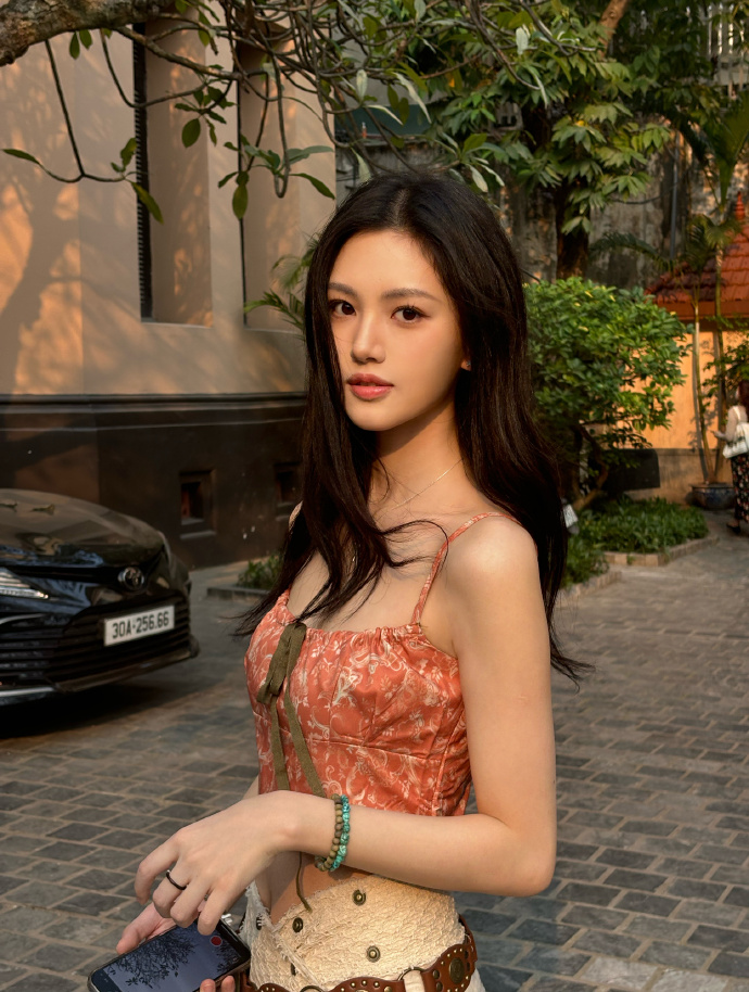 tham-vu-khiet-trieu-tuyet-luc-bao-tang-my-thuat-viet-nam-8-17609320748881392822212.jpg