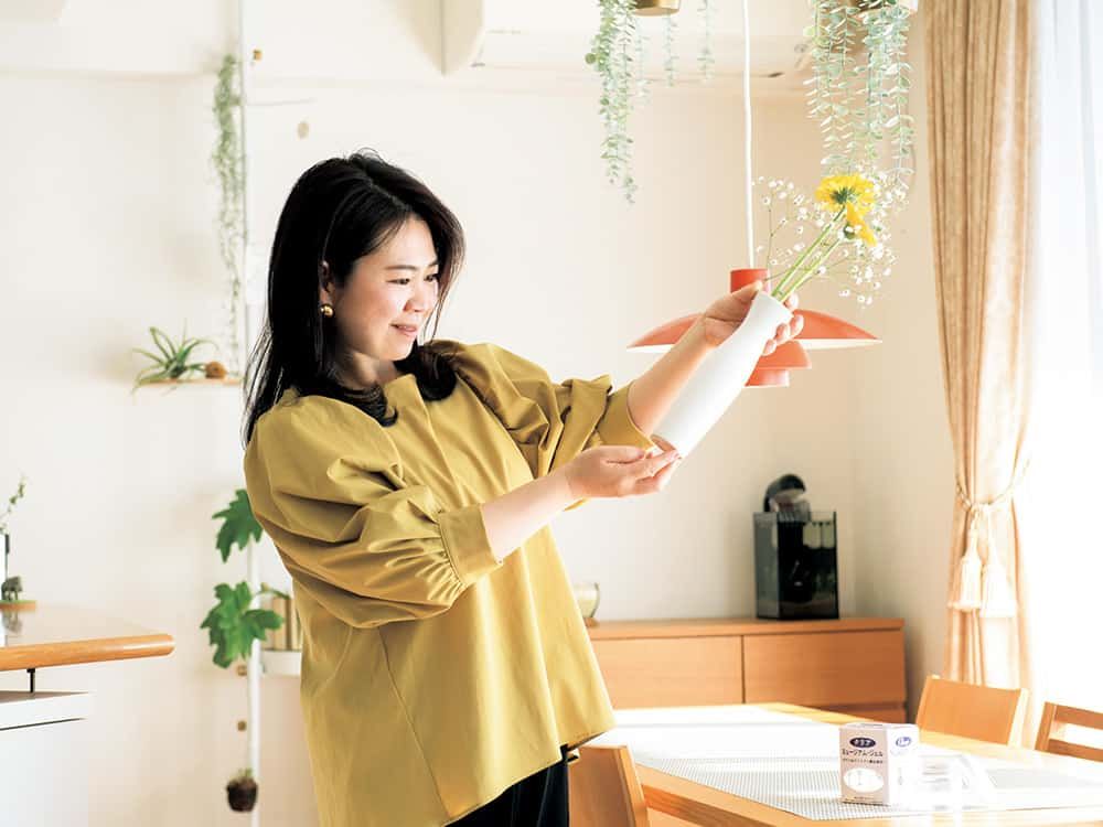 Mua vàng, gửi tiết kiệm hay đầu tư nhỏ? Tuổi 45, tôi chọn cách này để không còn thức trắng vì con số mỗi đêm - Ảnh 1. Mua vàng, gửi tiết kiệm hay đầu tư nhỏ? Tuổi 45, tôi chọn cách này để không còn thức trắng vì con số mỗi đêm - Ảnh 1.