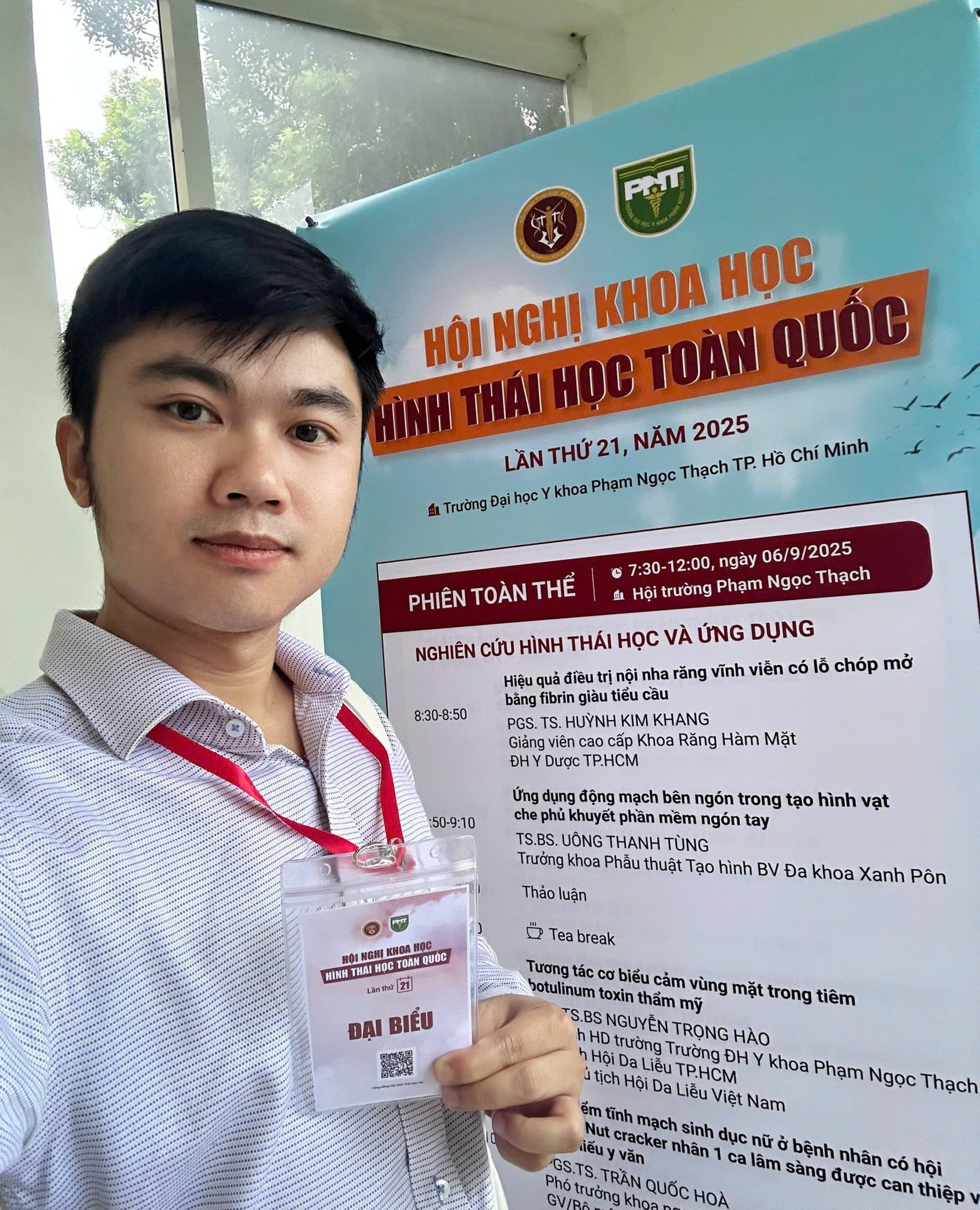 Bác sĩ nội trú ung thư tốt nghiệp loại giỏi kể về 60 giây định mệnh và hành trình 3 năm Bác sĩ nội trú ung thư tốt nghiệp loại giỏi kể về 60 giây định mệnh và hành trình 3 năm