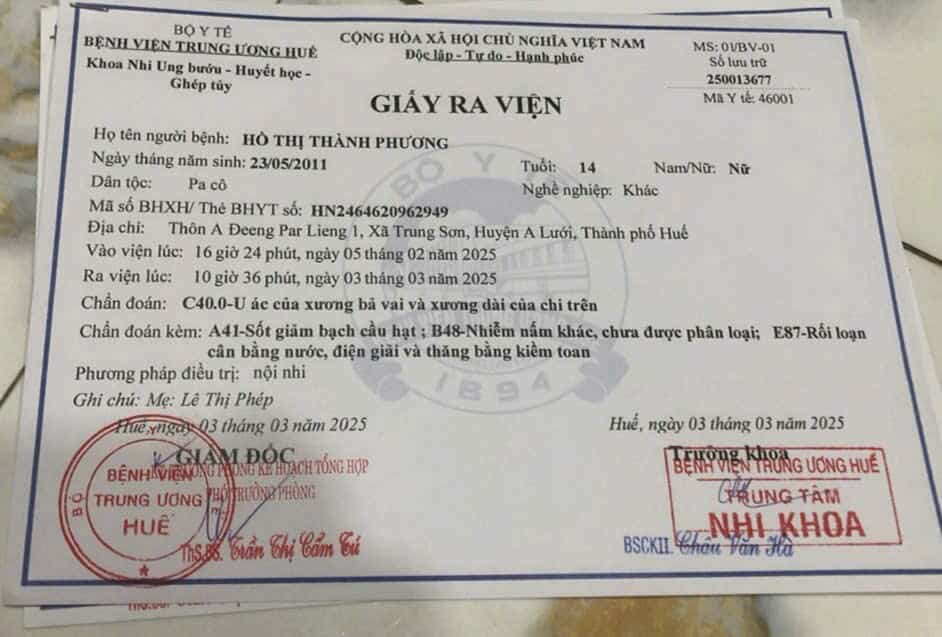 Cha nghèo xin níu sự sống cho con gái 14 tuổi chỉ còn 1 tay- Ảnh 3. Cha nghèo xin níu sự sống cho con gái 14 tuổi chỉ còn 1 tay- Ảnh 3.