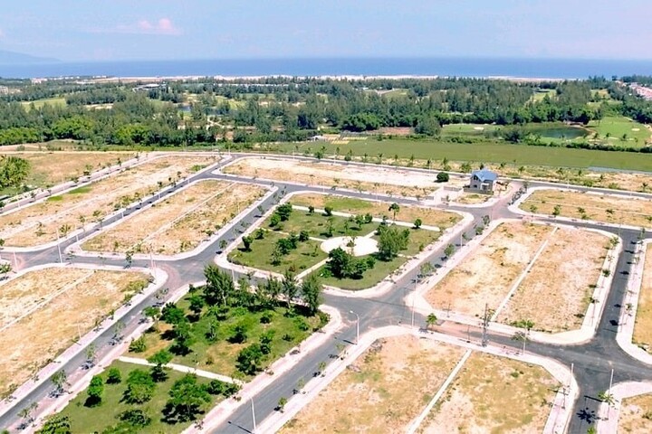 Có tiền tỷ nên đầu tư bất động sản hay vàng? - Ảnh 3.
