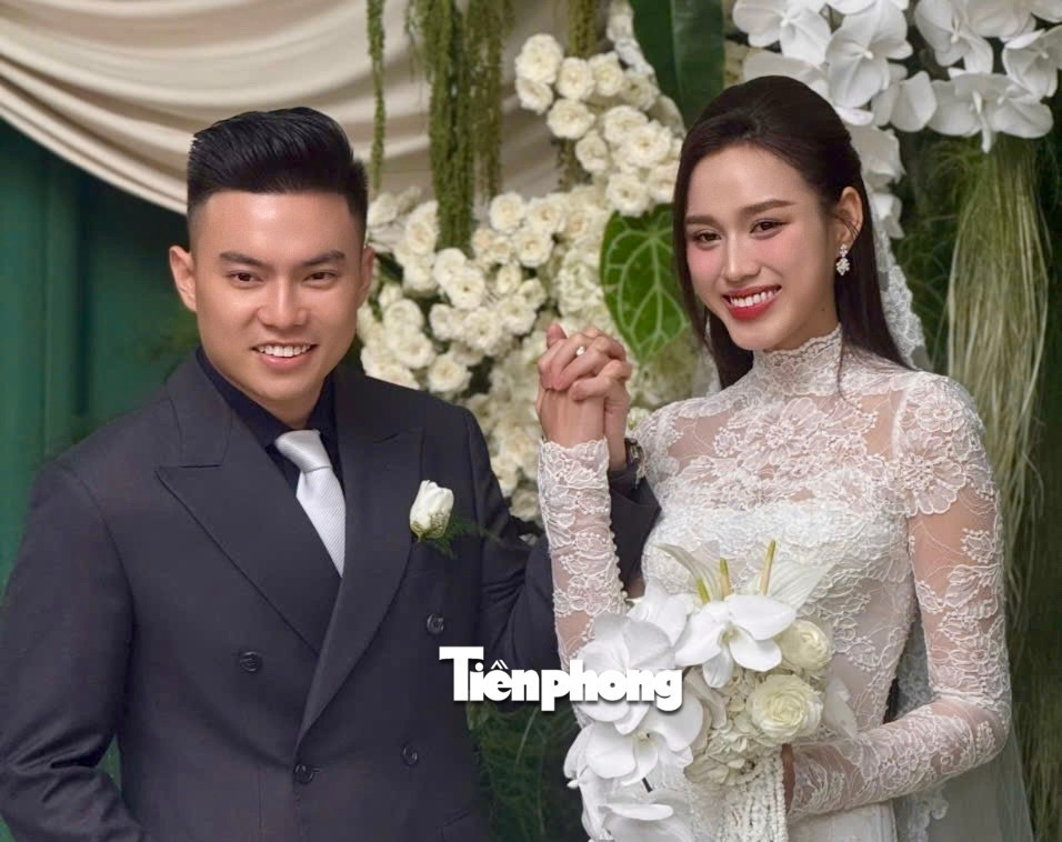 Chú rể Viết Vương phong độ, rước Đỗ Thị Hà về Quảng Trị - Ảnh 10. Chú rể Viết Vương phong độ, rước Đỗ Thị Hà về Quảng Trị - Ảnh 10.