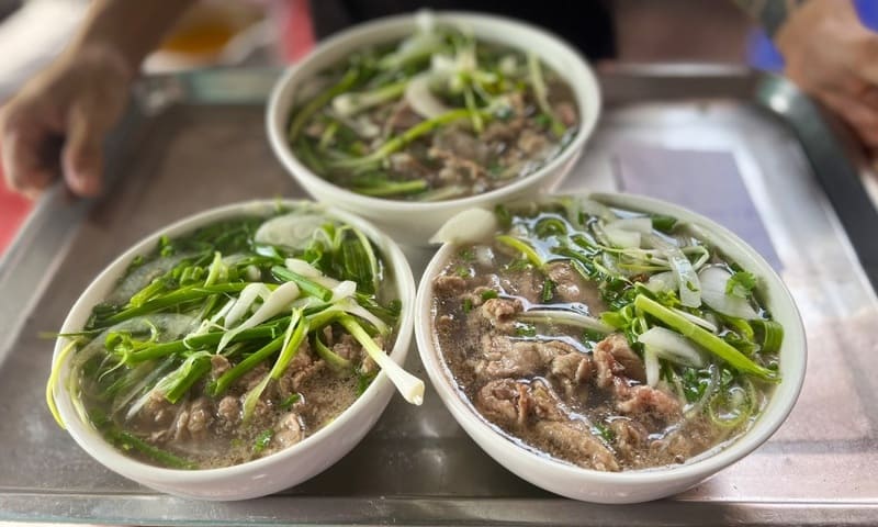 Phở Việt lên đài Hàn Quốc, không phải phở gà hay phở bò, du khách nhận xét: 
