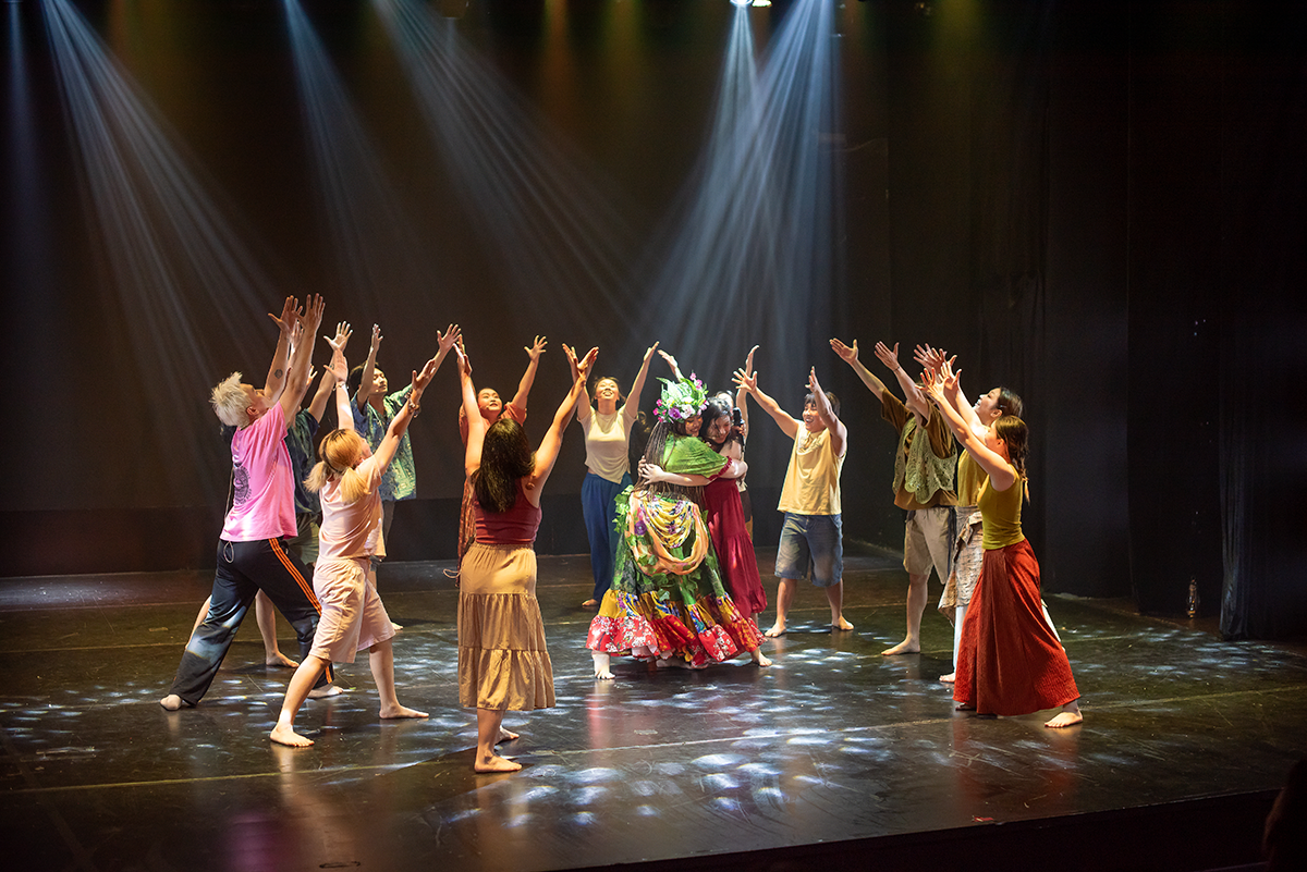 “Đàn em” NSƯT Thành Lộc mang nhạc kịch Broadway lên sân khấu Việt - Ảnh 1. “Đàn em” NSƯT Thành Lộc mang nhạc kịch Broadway lên sân khấu Việt - Ảnh 1.