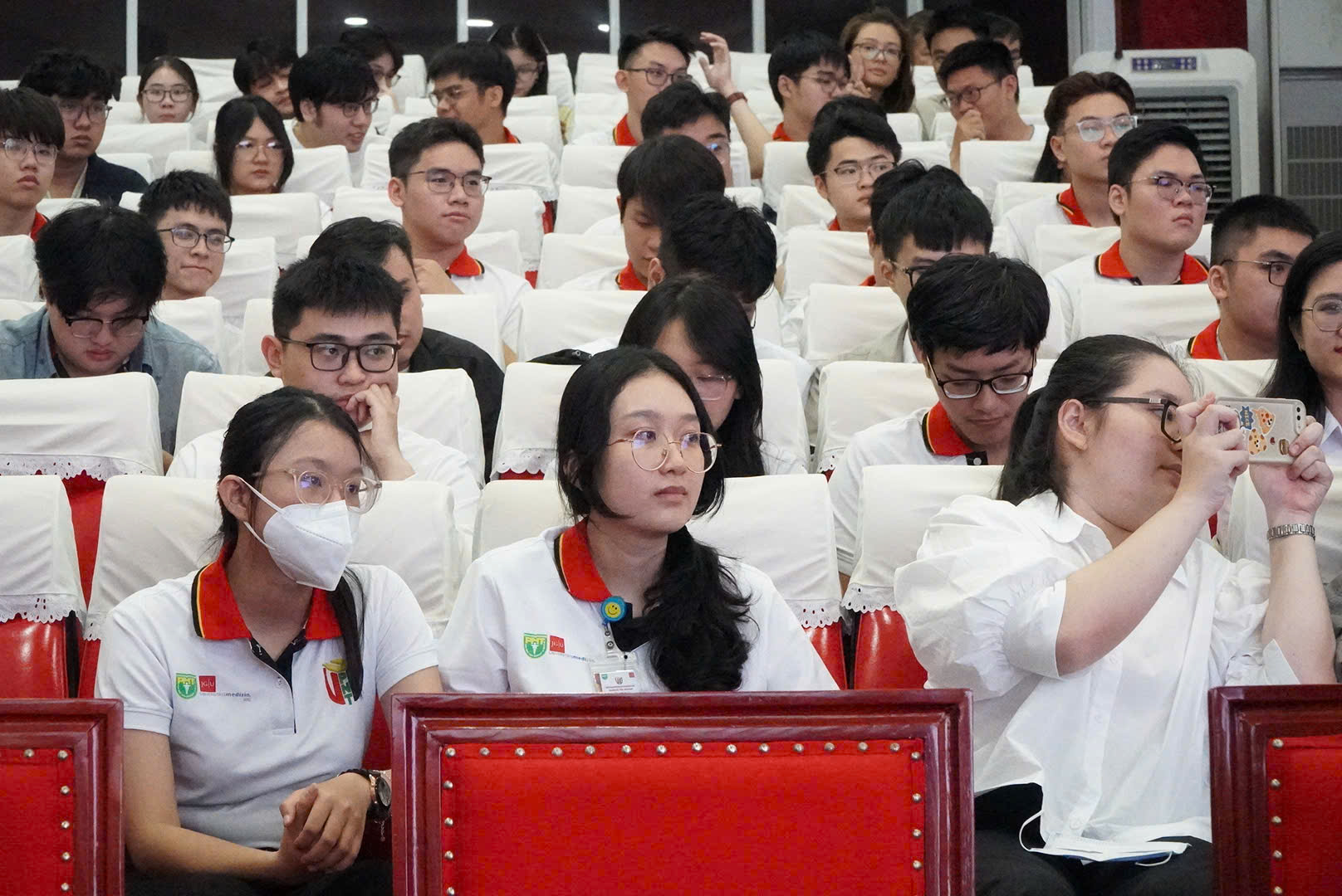 Trường ĐH Y khoa Phạm Ngọc Thạch nêu 3 giải pháp cho sinh viên Chương trình y Việt - Đức - Ảnh 1. 3 giải pháp cho sinh viên chương trình Y Việt - Đức - Ảnh 1.