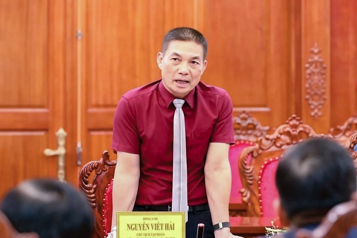 Nhà chồng sắp cưới Hoa hậu Đỗ Thị Hà: Từ nhà thầu địa phương với tài sản chưa đầy 1 tỷ đồng vươn lên thành đại gia hạ tầng - Ảnh 2. Tập đoàn Sơn Hải nhà chồng sắp cưới Hoa hậu Đỗ Thị Hà giàu cỡ nào? - Ảnh 2.