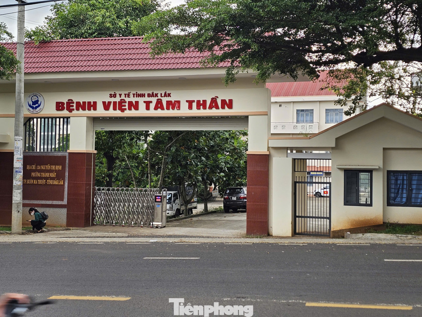 Mới nhất vụ chặn xe đánh người hộc máu miệng rồi quát 'mày biết tao là ai không?' - Ảnh 1. Mới nhất vụ chặn xe đánh người hộc máu miệng rồi quát 'mày biết tao là ai không?' - Ảnh 1.