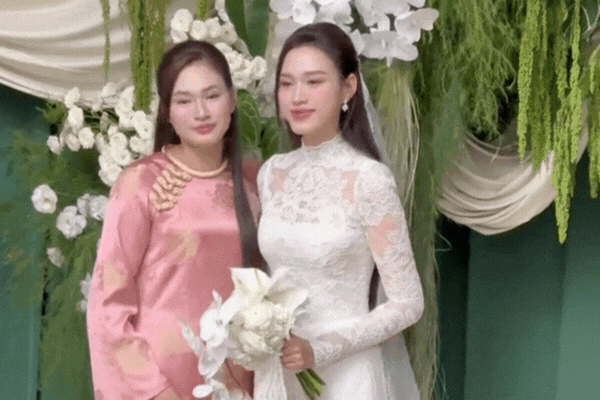 ava-53-17611418801771406015836-1761191611147-17611916121962002354826.gif