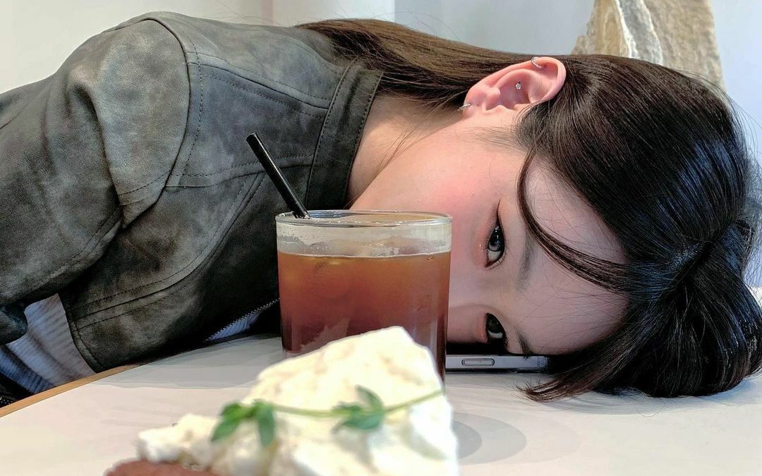 Trầm cảm, kiệt sức vì gánh nặng chăm người thân ốm đau nhiều năm - Ảnh 2.