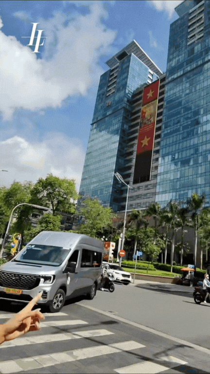 chung-cu-cao-cap-vincom-dong-khoi-62-ty-dong-16-1761192449022214319656.gif