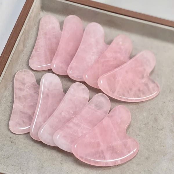 43 tuổi mà ai cũng tưởng mới 33, bí quyết của tôi nằm ở 1 bước chăm da và 1  ly nước ép cần tây mỗi sáng - Ảnh 11. 43 tuổi mà ai cũng tưởng mới 33, bí quyết của tôi nằm ở 1 bước chăm da và 1  ly nước ép cần tây mỗi sáng - Ảnh 11.