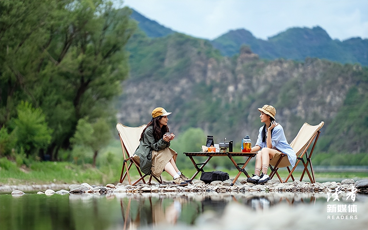 Đừng như tôi: Sau tuổi trung niên tôi nhận ra vì sao dù giàu hay nghèo cũng không nên đi họp lớp, gặp lại bạn cũ ít liên lạc - Ảnh 2. Đừng như tôi: Sau tuổi trung niên tôi nhận ra vì sao dù giàu hay nghèo cũng không nên đi họp lớp, gặp lại bạn cũ ít liên lạc - Ảnh 2.