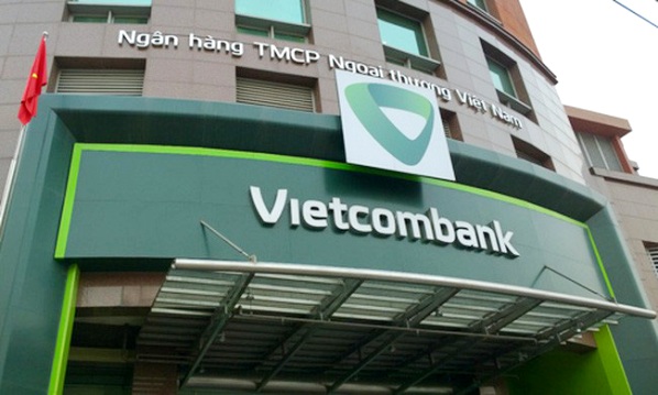 Vụ khách mất tiền trong tài khoản ngay sau khi nhận thẻ mới: Vietcombank khẳng định đã hỗ trợ khóa thẻ, tra soát giao dịch và báo cáo cơ quan chức năng - Ảnh 1. Vụ khách mất tiền trong tài khoản ngay sau khi nhận thẻ mới: Vietcombank khẳng định đã hỗ trợ khóa thẻ, tra soát giao dịch và báo cáo cơ quan chức năng - Ảnh 1.