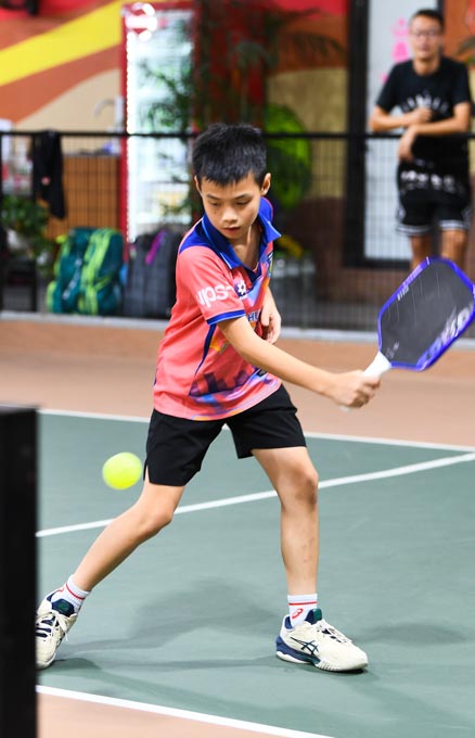 Gặp sao nhí Pickleball 10 tuổi vô địch giải U12, đánh ngang ngửa với người lớn trình 3.0- Ảnh 8. Gặp sao nhí Pickleball 10 tuổi vô địch giải U12, đánh ngang ngửa với người lớn trình 3.0- Ảnh 8.