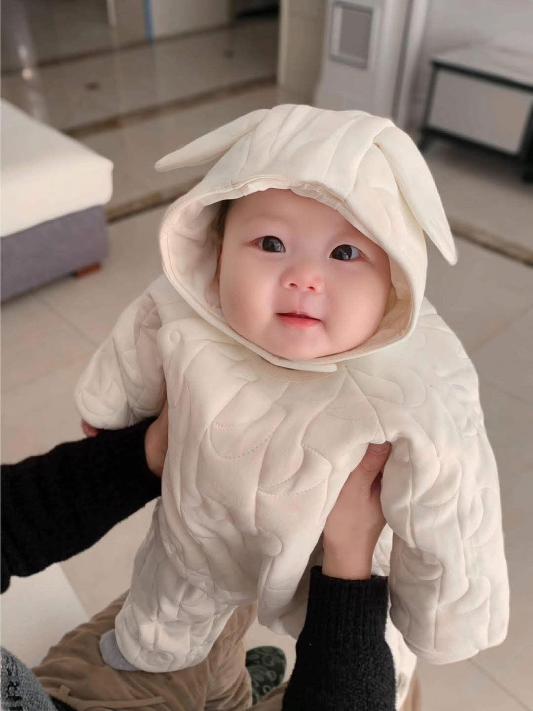 Miền Bắc trở lạnh: Đây là những điều mẹ cần lưu ý khi chăm sóc bé yêu- Ảnh 1. Miền Bắc trở lạnh: Đây là những điều mẹ cần lưu ý khi chăm sóc bé yêu- Ảnh 1.