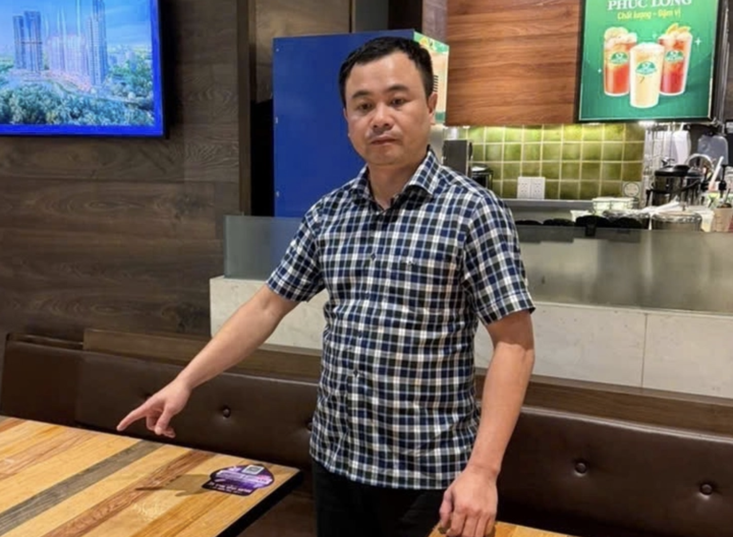 Người nhận 8 tỉ đồng để "chạy án" cho Ngân 98 là ai? - Ảnh 1. Người nhận 8 tỉ chạy án cho Ngân 98 là ai? - Ảnh 1.
