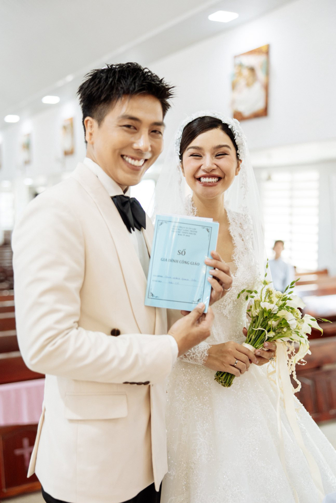 le-thu-trang-2-1754100955-6942-1754101121-1761239161827730169703-1761275520654-1761275521070763471050.jpg