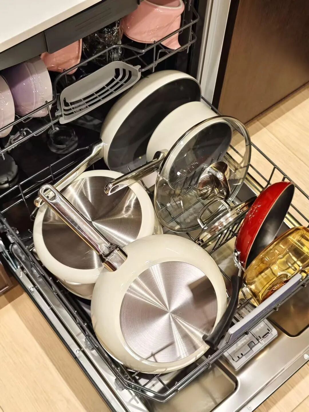 6 thứ chứng minh "tiền mua được hạnh phúc"- Ảnh 2. 6 thứ chứng minh "tiền mua được hạnh phúc"- Ảnh 2.