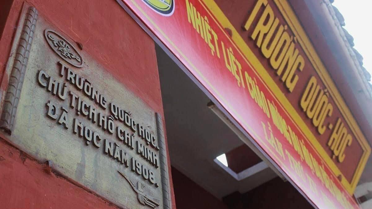 Vẻ đẹp trăm năm Quốc Học – Huế và cuộc thi Đường lên đỉnh Olympia - Ảnh 1. Vẻ đẹp trăm năm Quốc Học – Huế và cuộc thi Đường lên đỉnh Olympia - Ảnh 1.