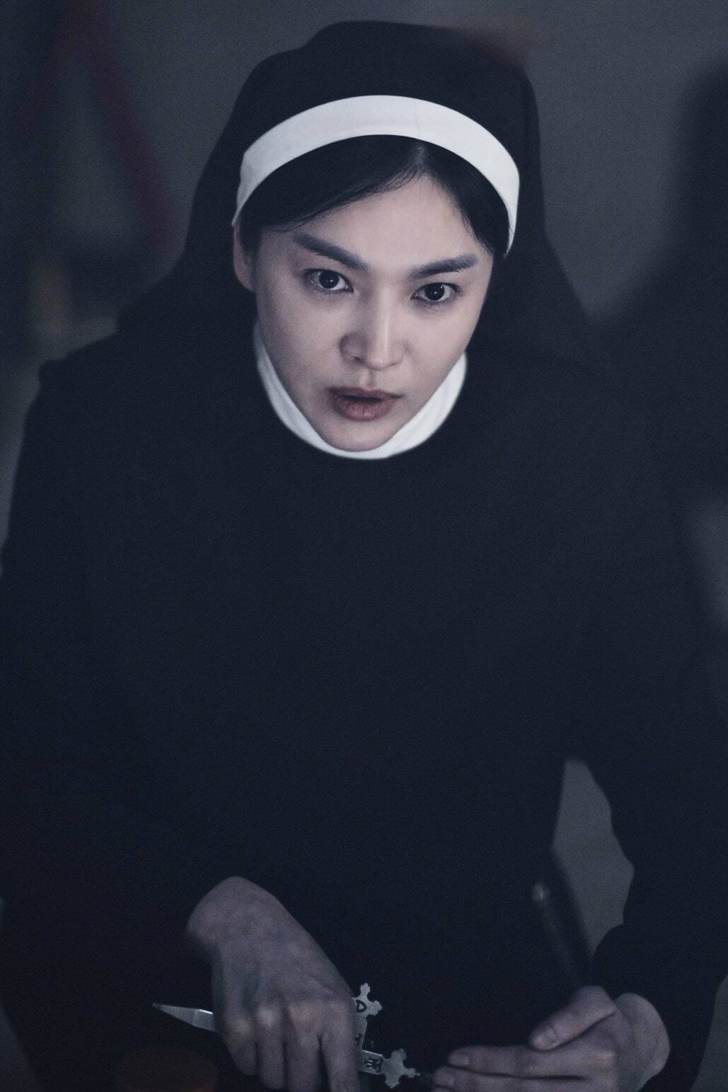 song-hye-kyo-2024b-1761405185107-1761405185585795095577.jpg