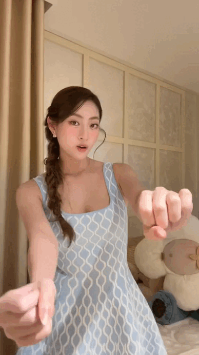 15-1-17614526353531591567532-1761549075155-1761549075249311640.gif