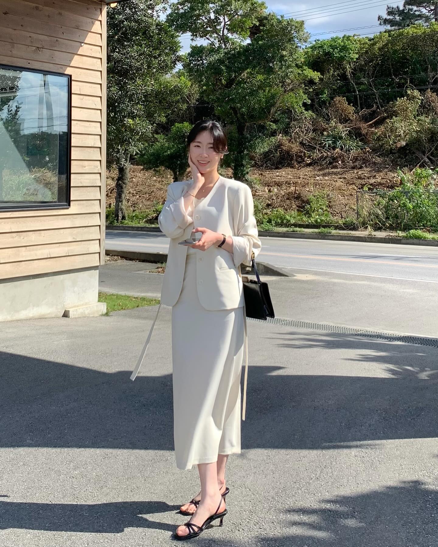 10 set váy đẹp mê mẩn cho mùa se lạnh - Ảnh 9. 10 set váy đẹp mê mẩn cho mùa se lạnh - Ảnh 9.