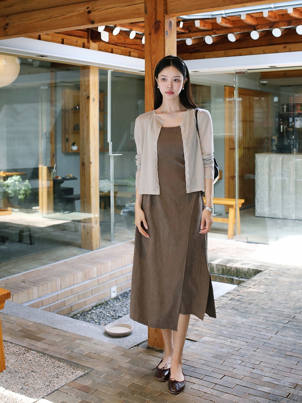 10 set váy đẹp mê mẩn cho mùa se lạnh - Ảnh 1. 10 set váy đẹp mê mẩn cho mùa se lạnh - Ảnh 1.