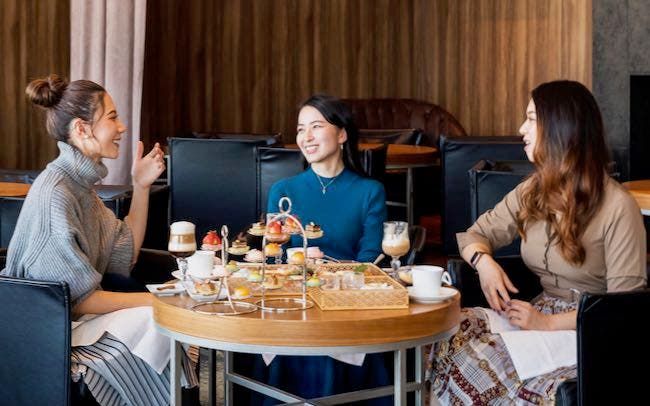 7 thói quen giúp phụ nữ trung niên sống khỏe, tiêu ít mà hạnh phúc hơn - Ảnh 2. 7 thói quen giúp phụ nữ trung niên sống khỏe, tiêu ít mà hạnh phúc hơn - Ảnh 2.