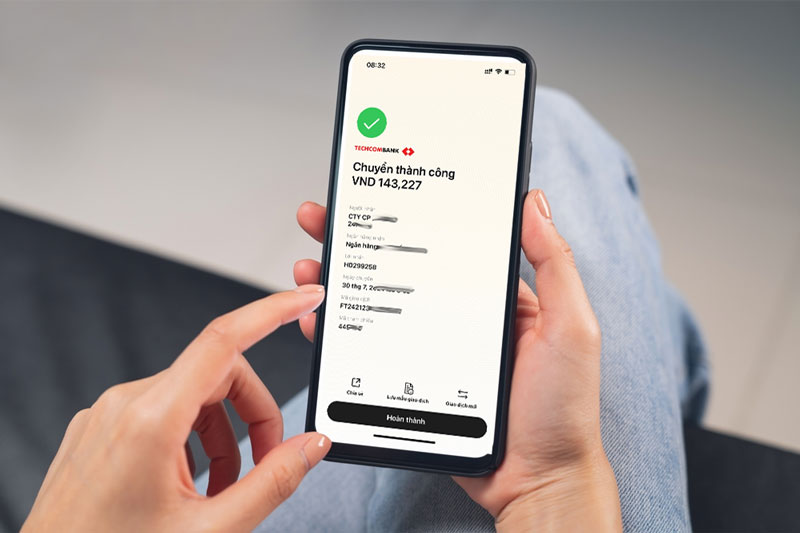 Người d&ugrave;ng Agribank, Techcombank, VPBank ch&uacute; &yacute;: Kh&ocirc;ng n&ecirc;n chuyển tiền v&agrave;o thời điểm n&agrave;y  - Ảnh 1.