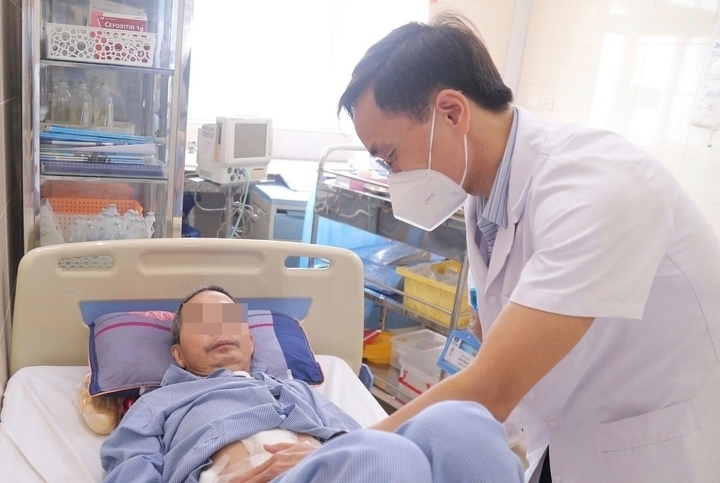 benh-nhan-ung-thu-21152948-1761612672273-17616126727641188359940.jpg