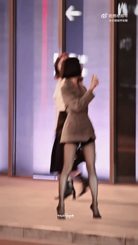 gif-7-1761629549488-17616295545681633052578.gif