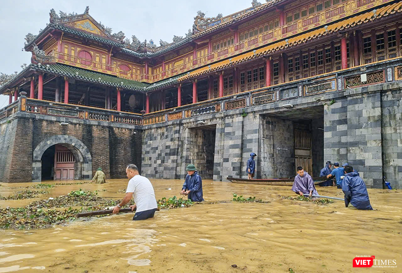 Thương lắm cảnh tượng ở Di tích Cố đô Huế ngày 28/10- Ảnh 10. Thương lắm cảnh tượng ở Di tích Cố đô Huế ngày 28/10- Ảnh 10.