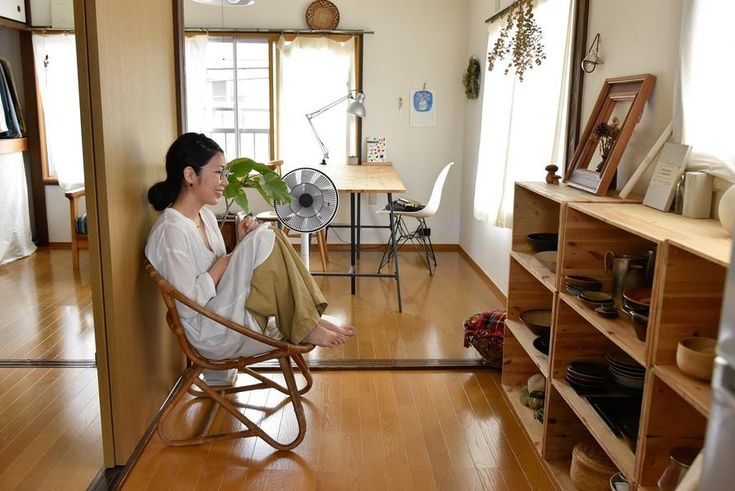 4 kiểu tiêu tiền khiến nhiều người 35-45 tuổi mãi không khá lên - và đều tưởng mình đang chi đúng - Ảnh 1. 4 kiểu tiêu tiền khiến nhiều người 35-45 tuổi mãi không khá lên - và đều tưởng mình đang chi đúng - Ảnh 1.